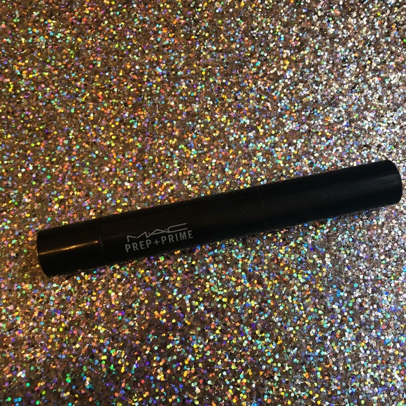 MAC Cosmetics Other - Mac highlight MAC Cosmetics Other - Mac highlight